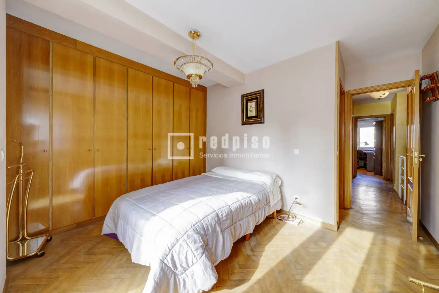 Bedroom of Flat for sale in Pozuelo de Alarcón  with Heating, Private garden and Parquet flooring