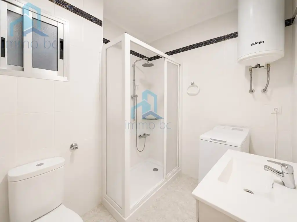 Badezimmer von Wohnung zum Verkauf in Tarragona
