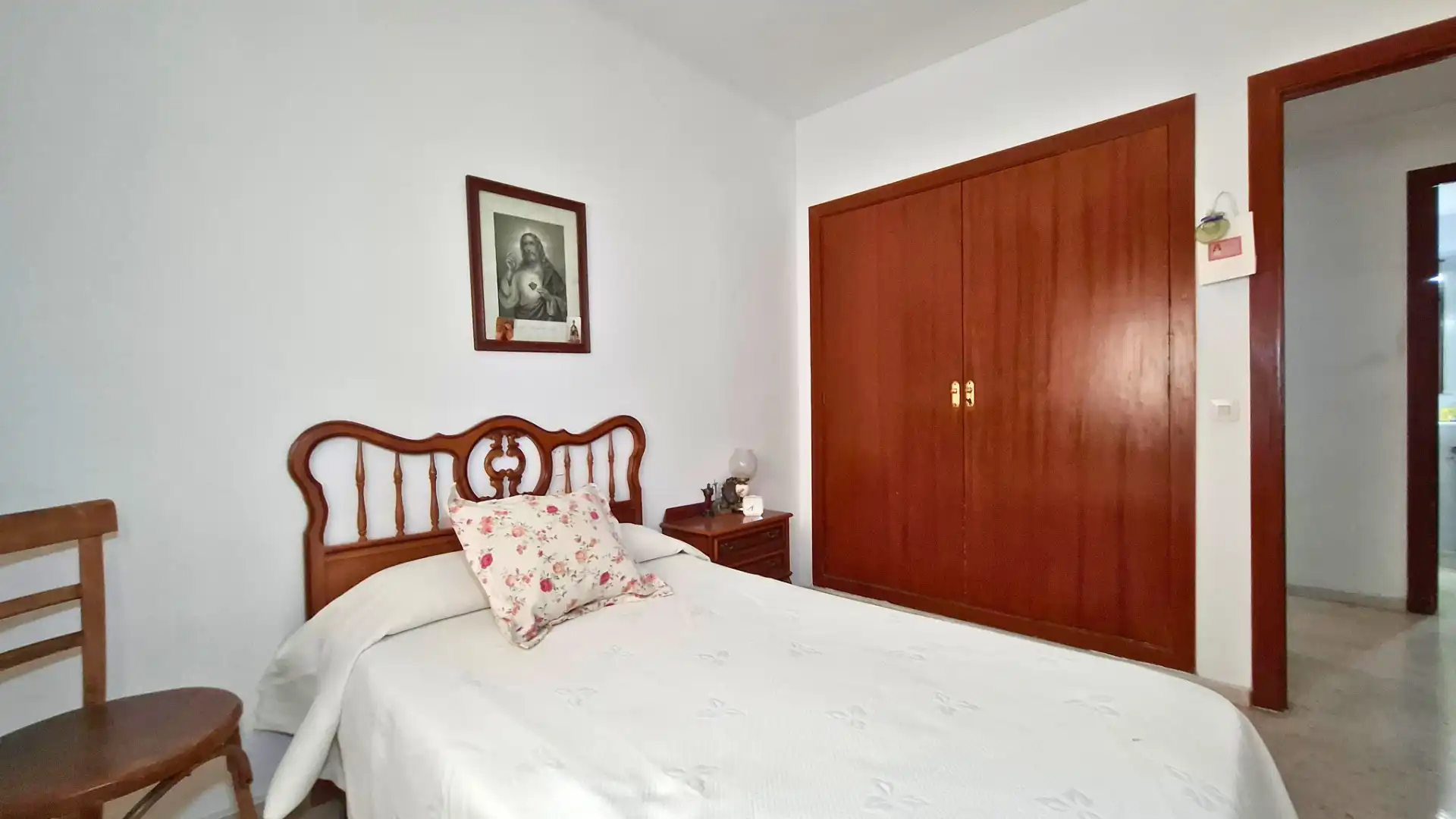 Dormitori de Pis en venda en Córdoba amb Moblat i Balcó