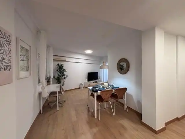 Piso en venta en Avenida Gran Via de les Corts Catalanes, Hostafrancs