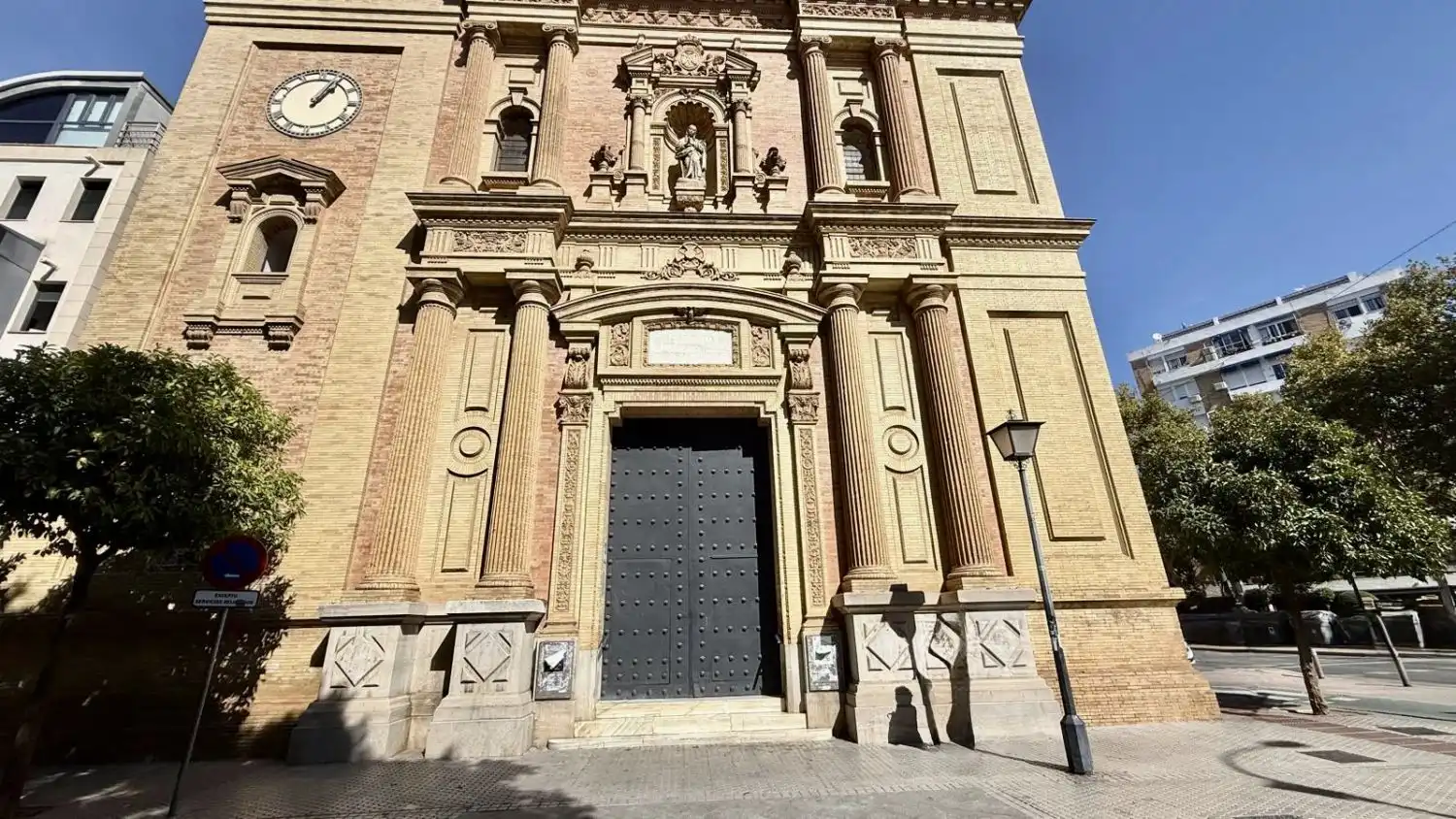 Flat for sale in Nervión