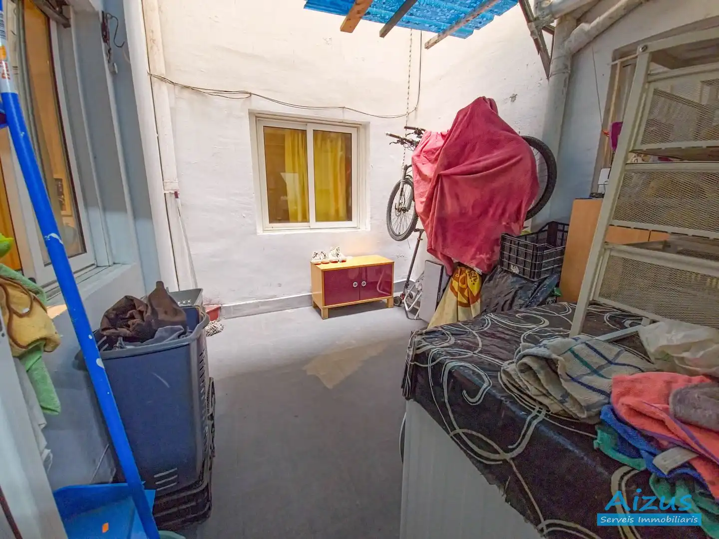 Wohnung zum Verkauf in Ripollet mit Heizung und Ofen
