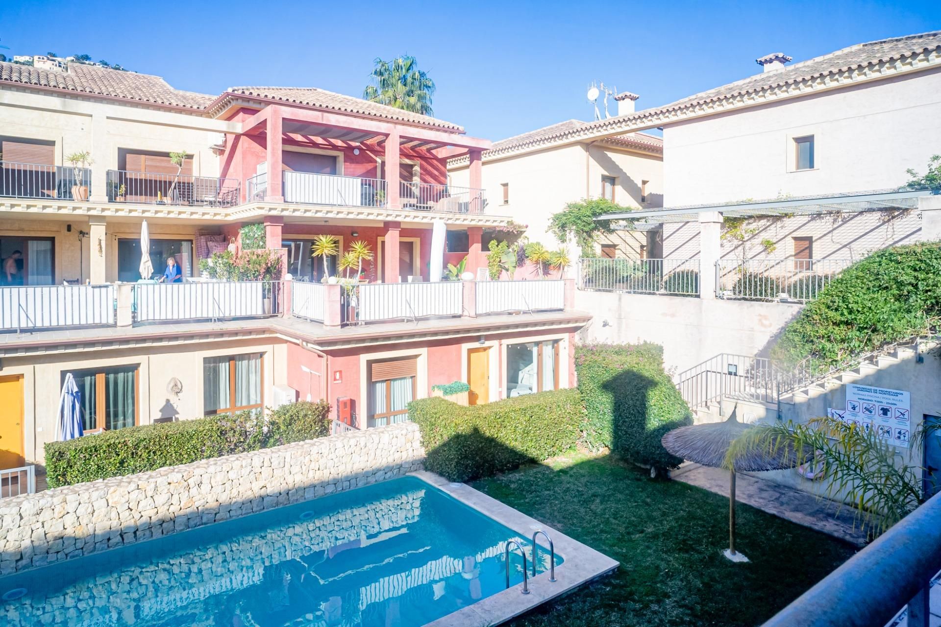 Vista exterior de Dúplex en venda en Benissa amb Aire condicionat, Calefacció i Jardí privat