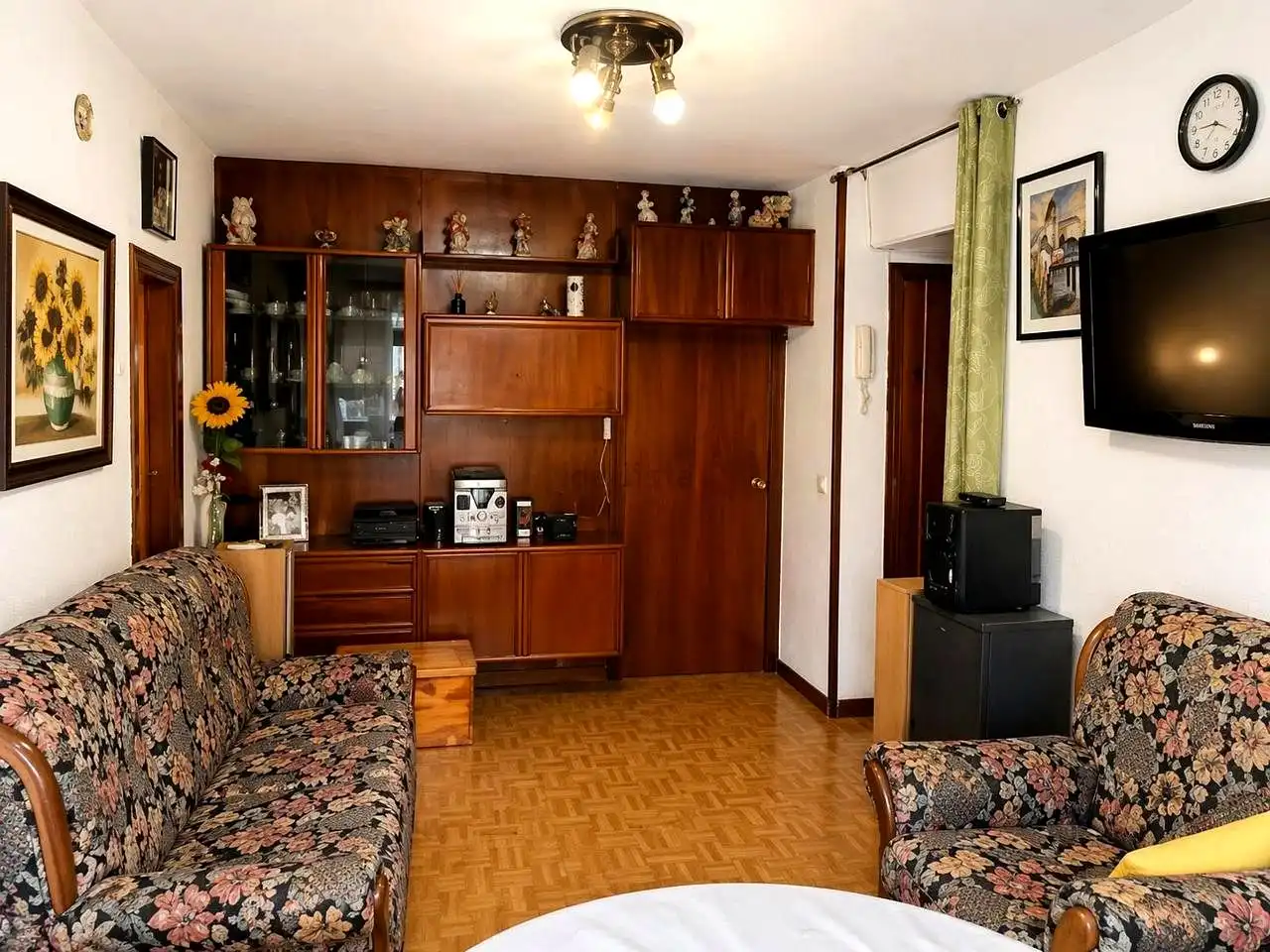 Sala d'estar de Pis en venda en Barcelona amb Aire condicionat
