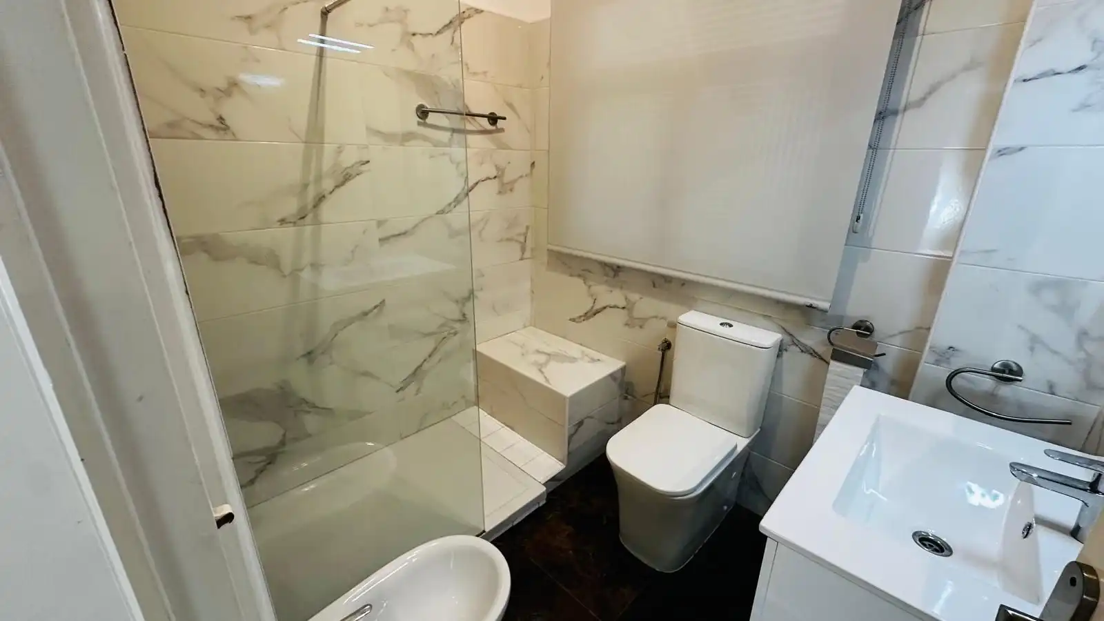 Bathroom of Flat for rent in Tortosa  with Air Conditioner, Heating and Furnished