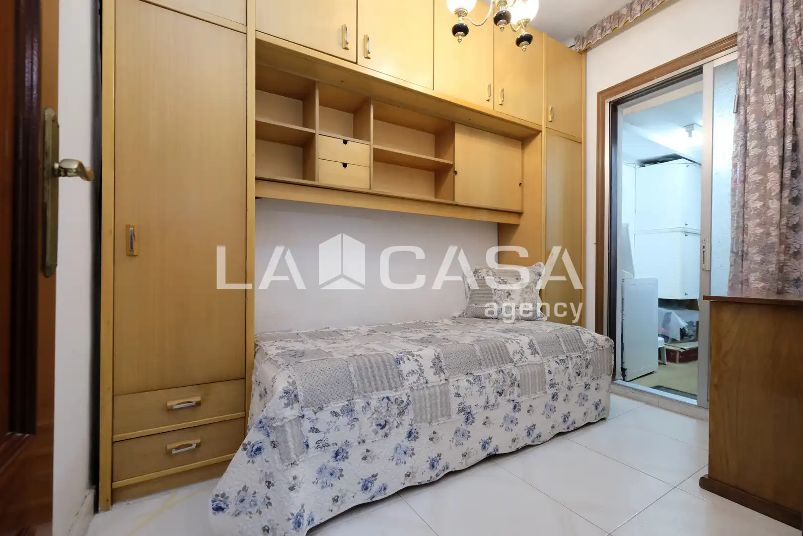 Bajo en venta en Carrer de Cartellà, imagen 18