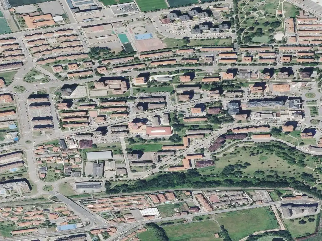 Flat for sale in Cardenal Herrera Oria 43, imagen 3
