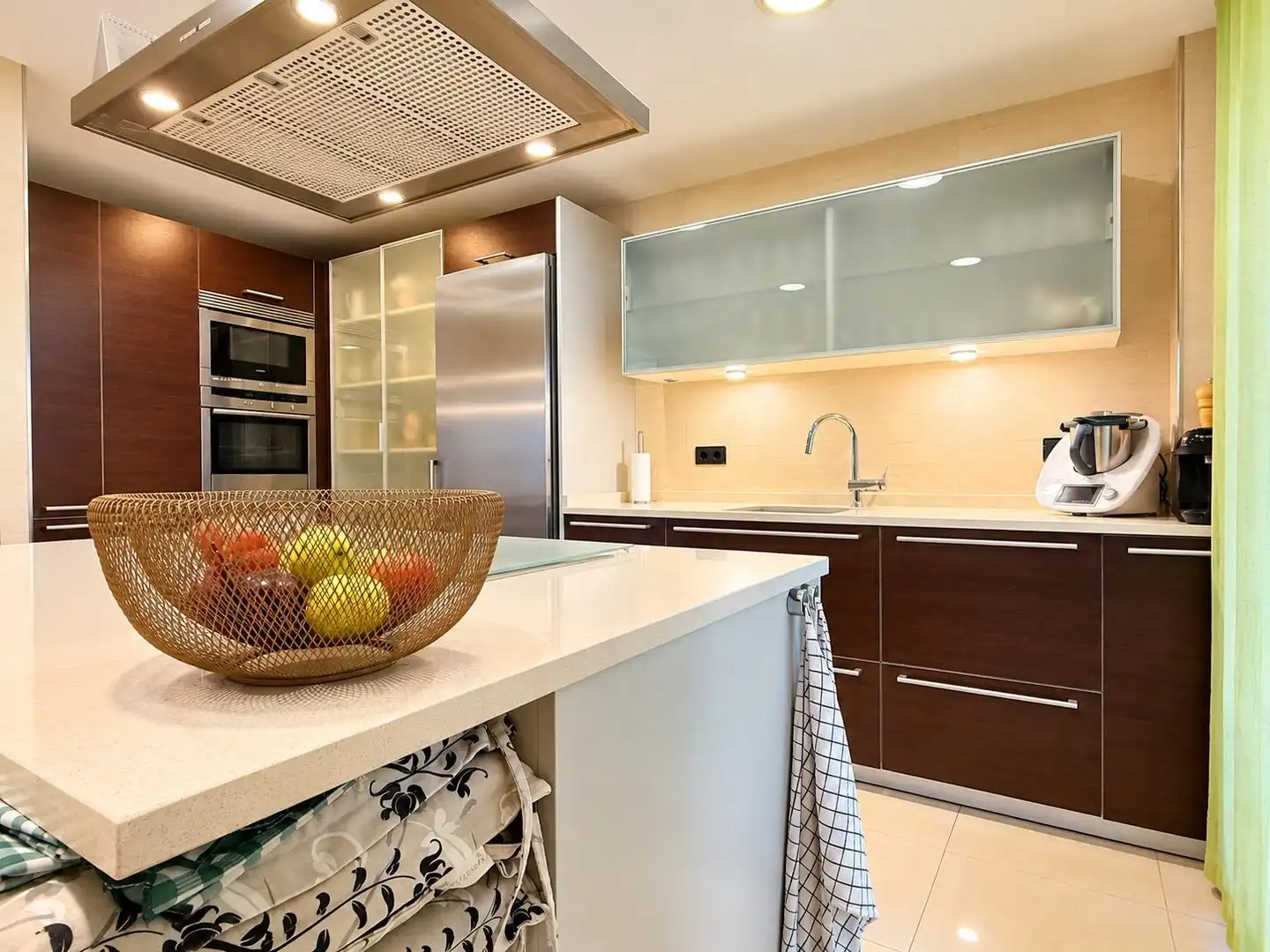Kitchen of Houses for sale in Chiloeches, Guadalajara