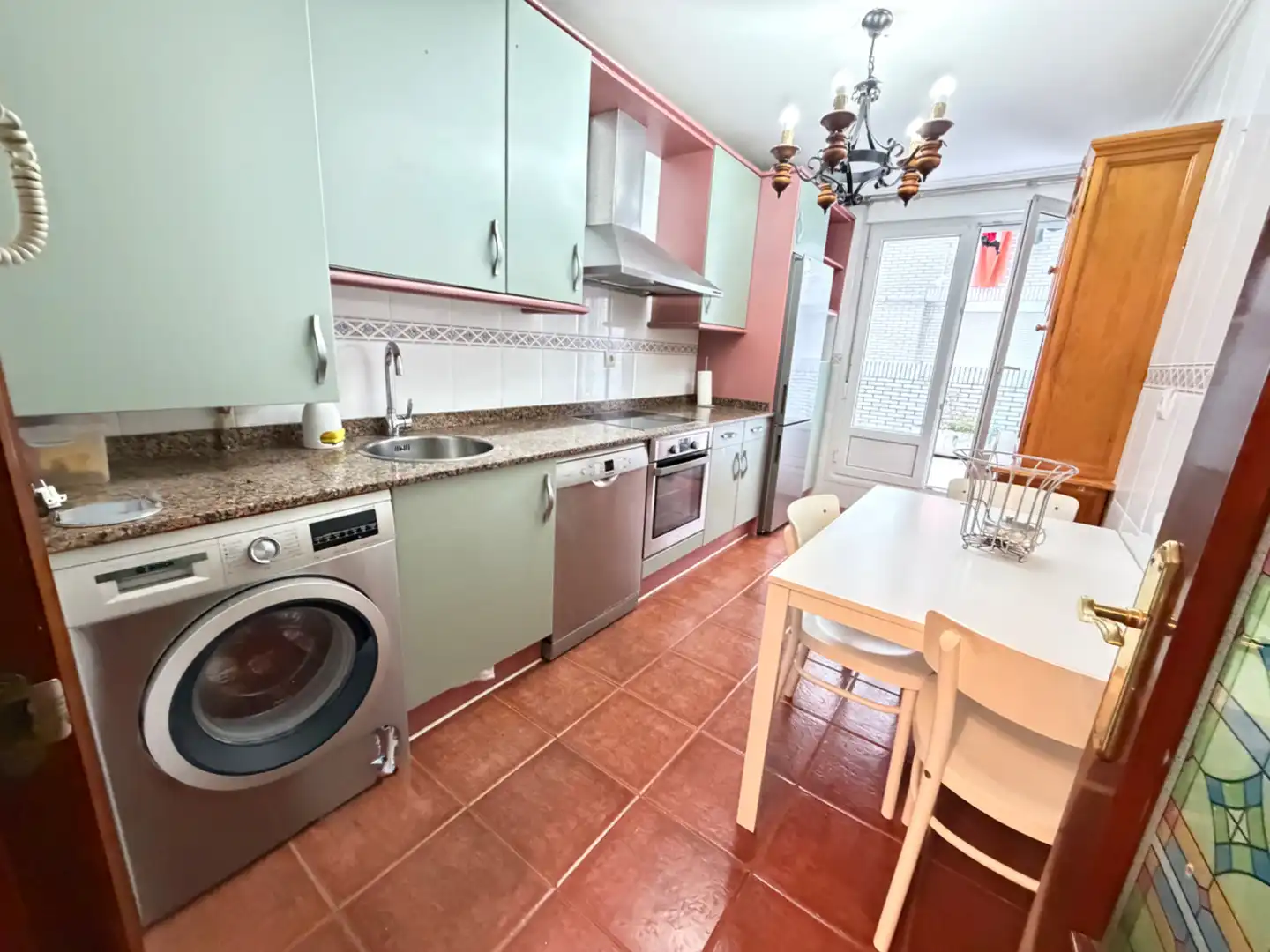Wohnung mit Aufzug zum Verkauf in Calle Pintor Eleazar Ortiz, imagen 3