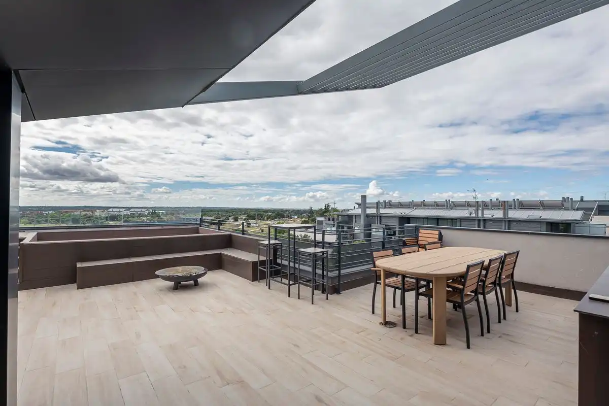 Terrasse von Dachboden zum Verkauf in Majadahonda mit Klimaanlage, Heizung und Privatgarten