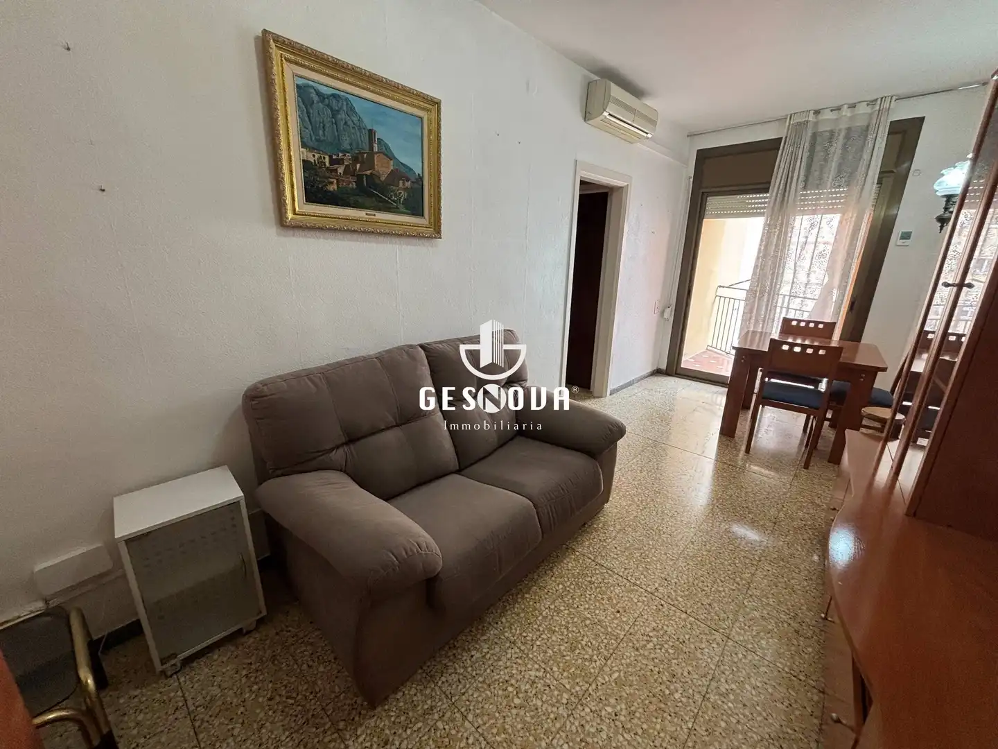 Wohnzimmer von Wohnung zum Verkauf in L'Hospitalet de Llobregat mit Klimaanlage und Balkon