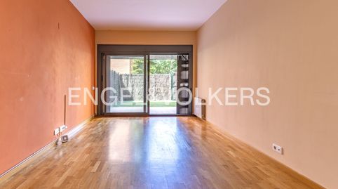 Foto 3 de Apartament en venda a Santa Perpètua de Mogoda, Barcelona