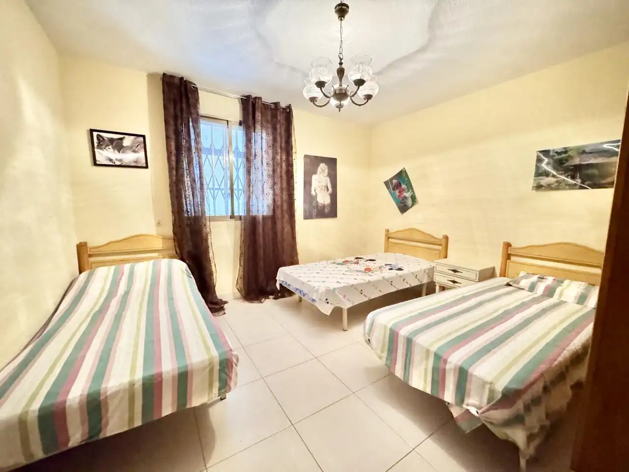 Habitación de Local en venta en Maello con Aire acondicionado