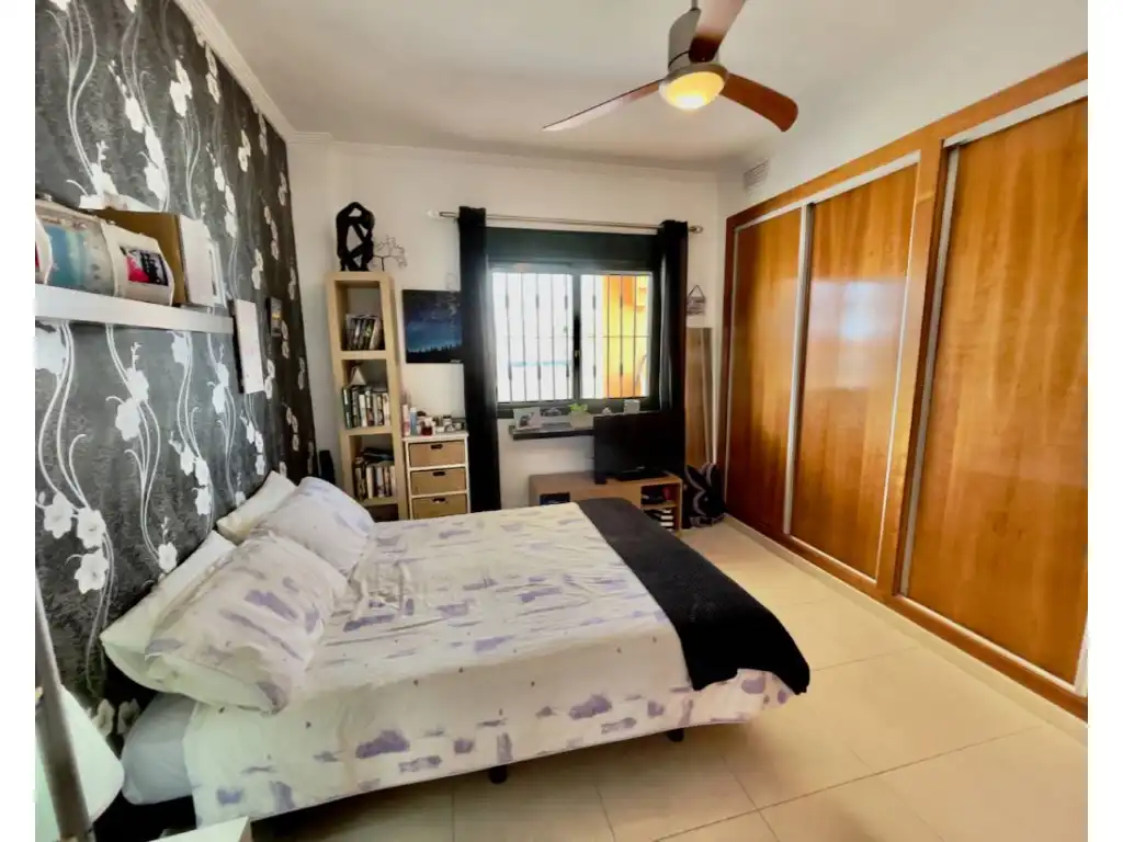 Dormitori de Casa o xalet en venda en Rojales amb Jardí privat, Terrassa i Moblat