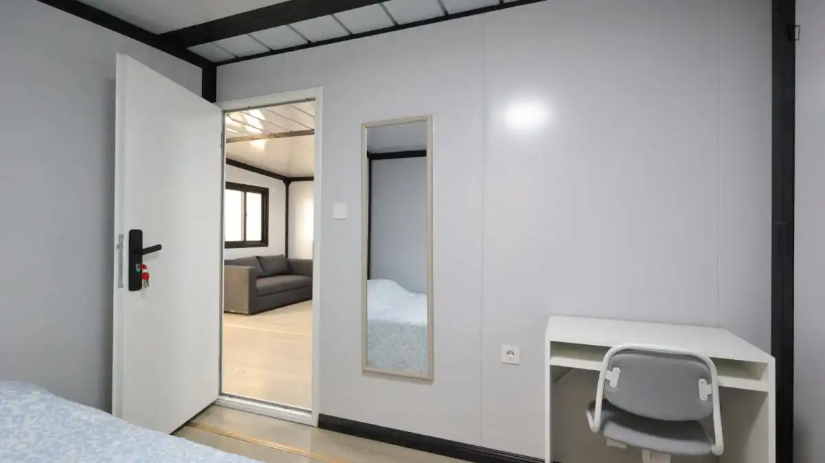 Habitación de Apartamento de alquiler en Madrid con Aire acondicionado, Calefacción y Amueblado
