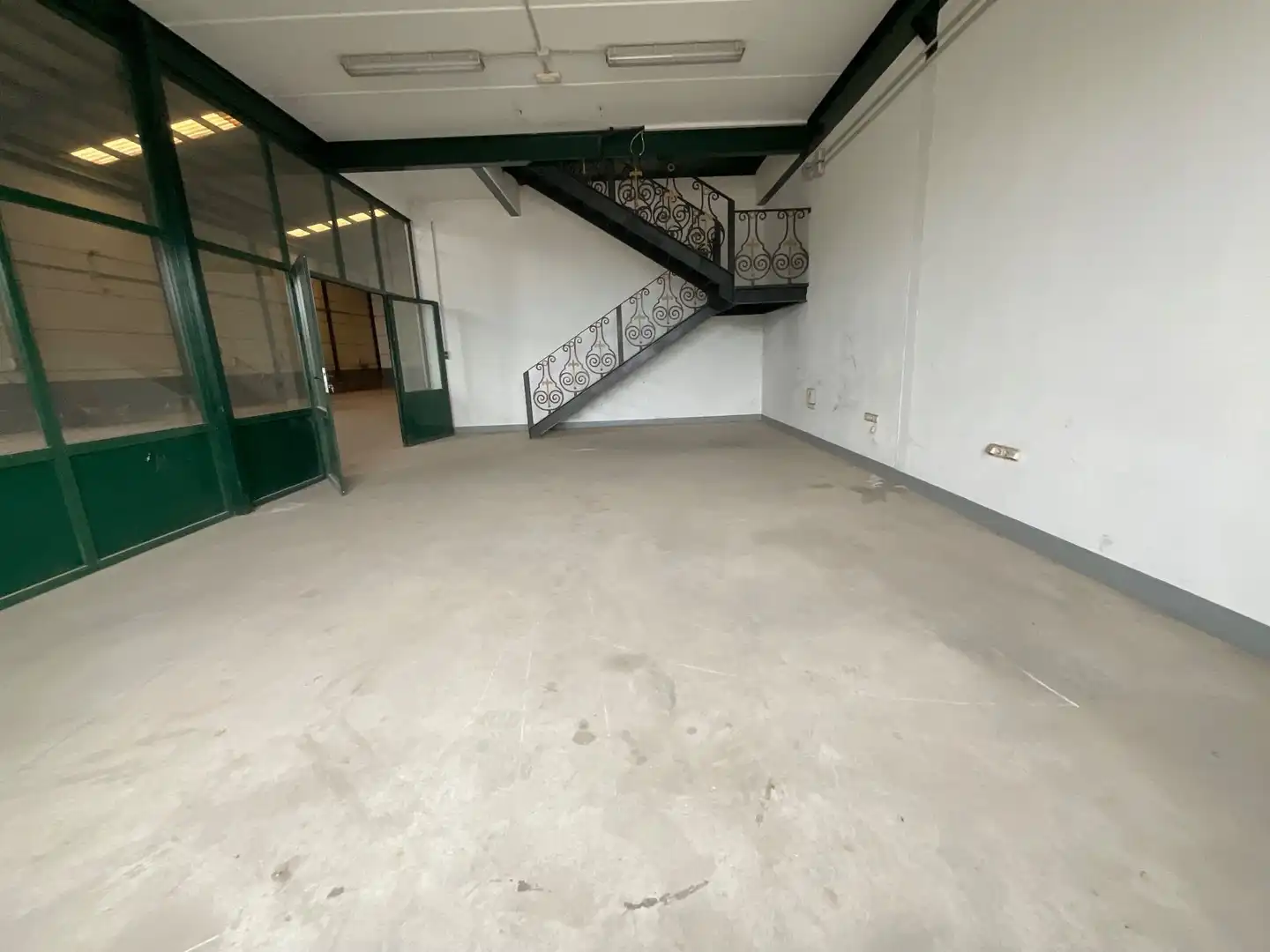 Nave industrial de alquiler en Villanueva de Algaidas