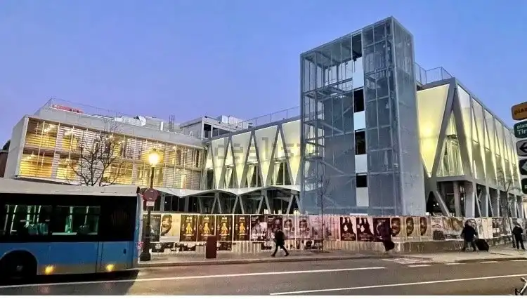 Vista exterior de Apartament en venda en Madrid amb Aire condicionat, Calefacció i Terrassa
