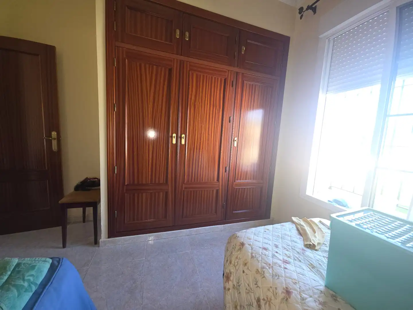 Habitación de Casa o chalet en venta en Alcalá de Guadaira con Aire acondicionado, Calefacción y Jardín privado