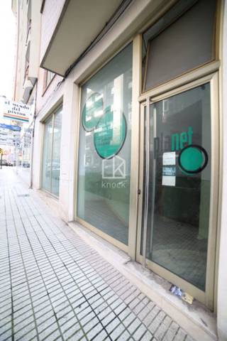 Local comercial en Alquiler en Gijón - Calle Cabrales en Ceares
