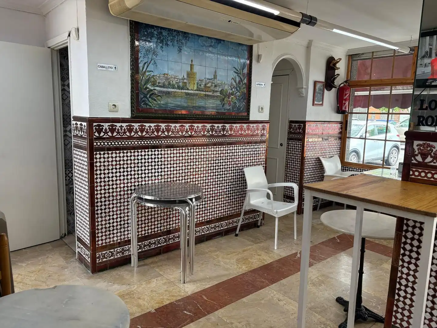 Local en venta en Sevilla