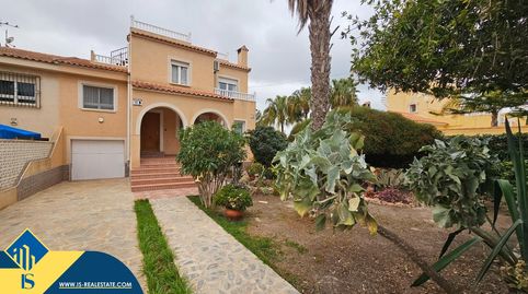 Photo 2 of Houses for sale in Zona Carrefour - Urbanizaciones, Torrevieja