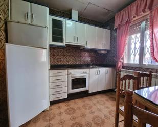 Küche von Country house zum verkauf in Fabero mit Privatgarten und Abstellraum
