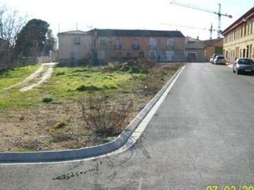 Terrenos y solares en venta en Chinchilla de Monte-Aragón