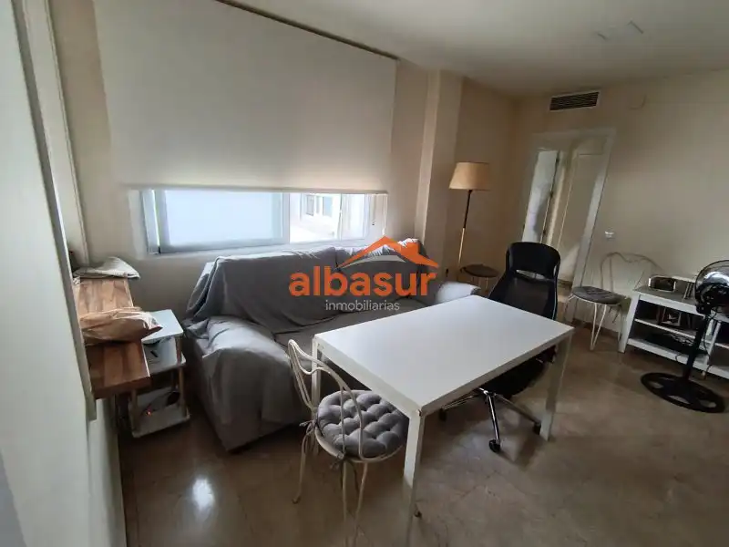Appartamento con ascensore in vendita a Centro, imagen 2
