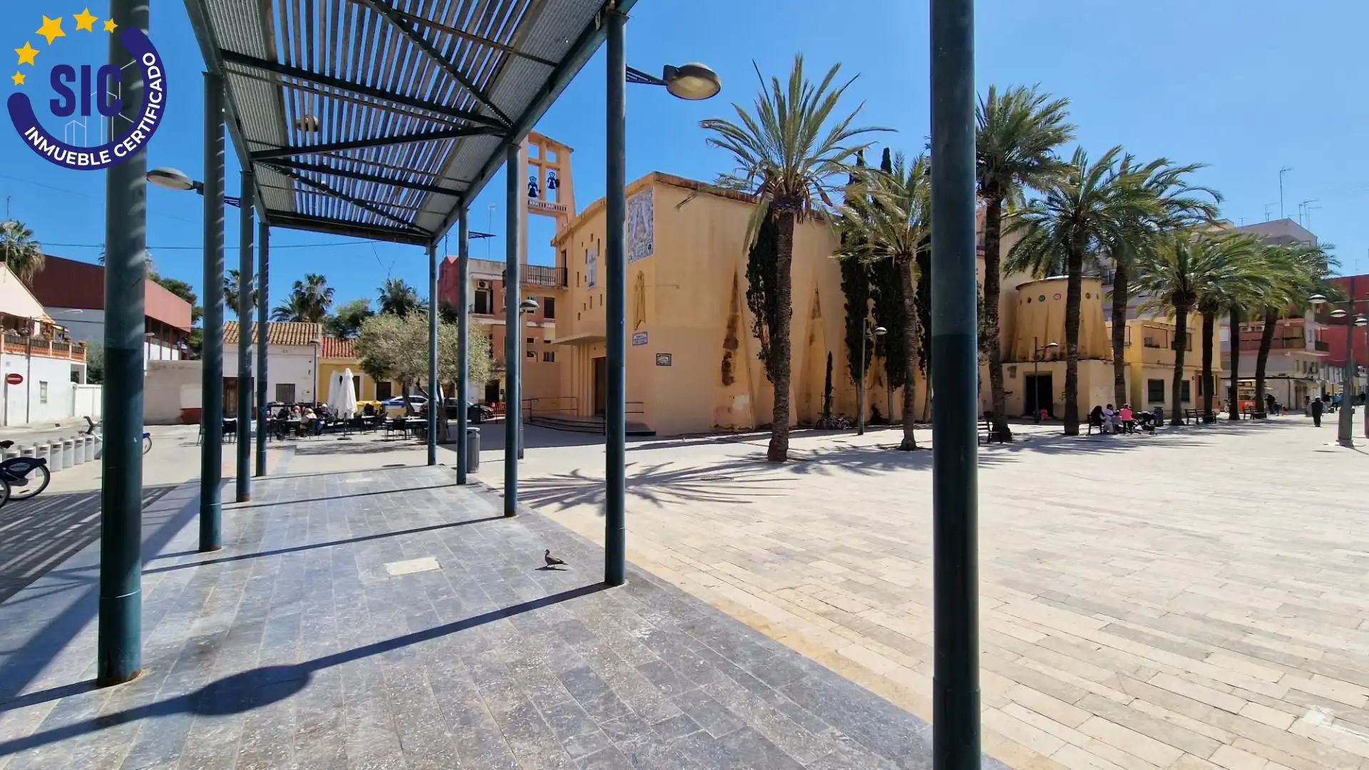 Exterior view of Commercial properties for sale in Valencia