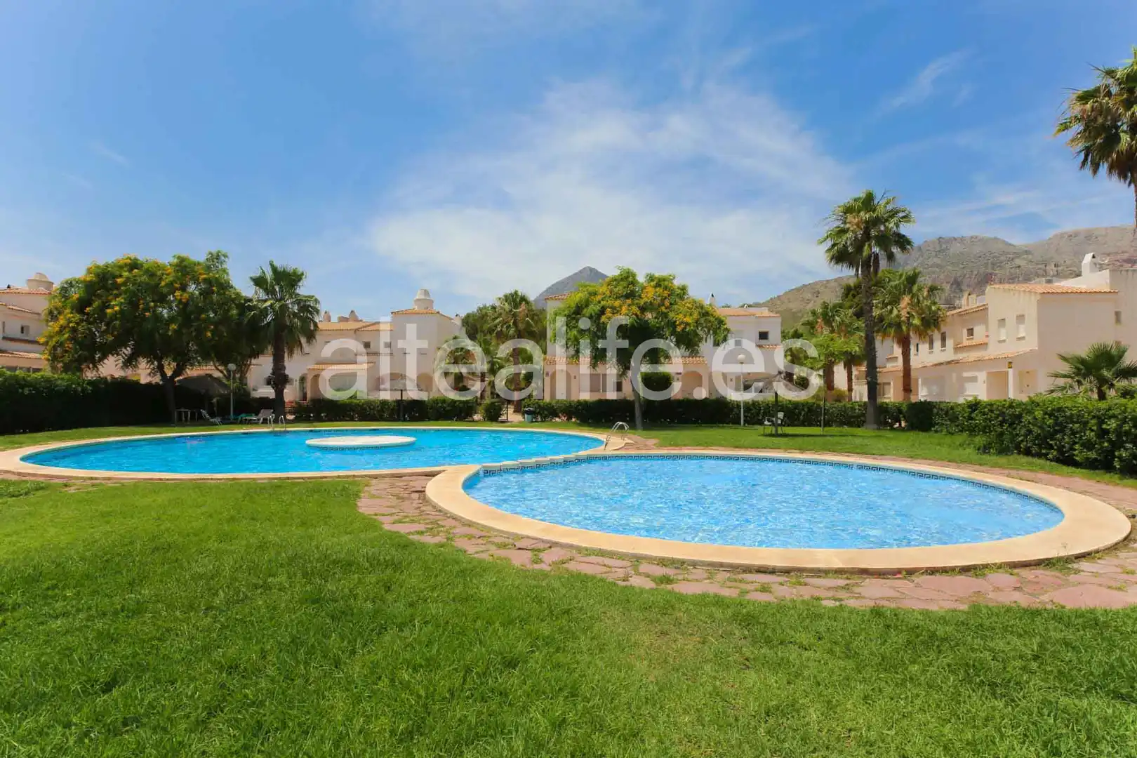 Jardí de Casa adosada en venda en La Nucia amb Terrassa i Piscina comunitària