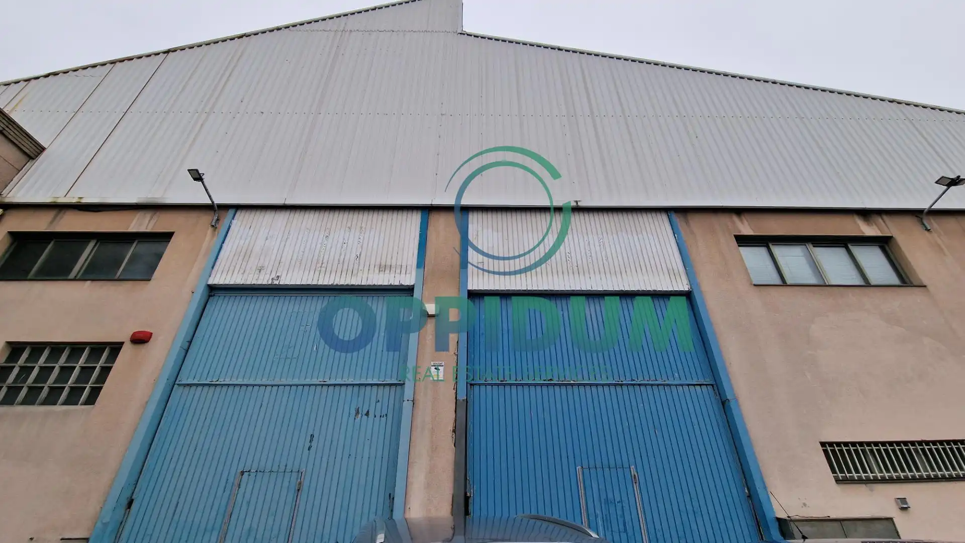 Nau industrial en venda a GAMBRINUS