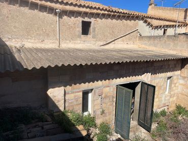 Haus mit Garten zum Verkauf in carrer de la victoria