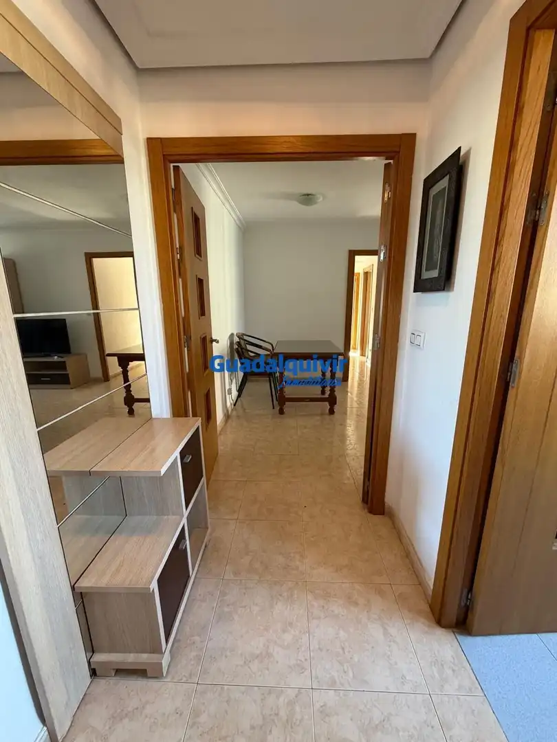 Wohnung zum Verkauf in Montequinto mit Klimaanlage und Terrasse