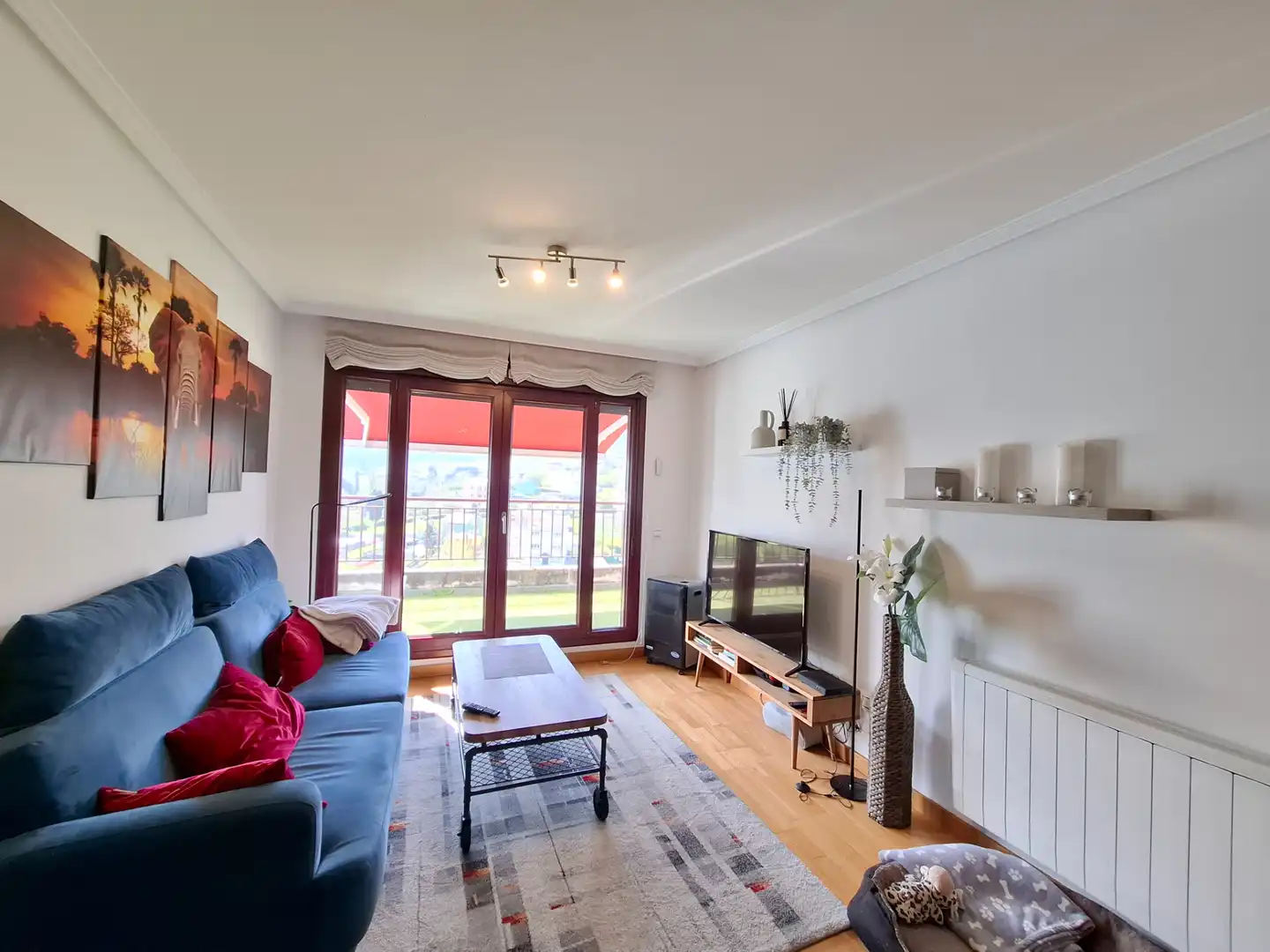 Sala de estar de Ático en venta en Viveiro con Terraza, Trastero y Amueblado