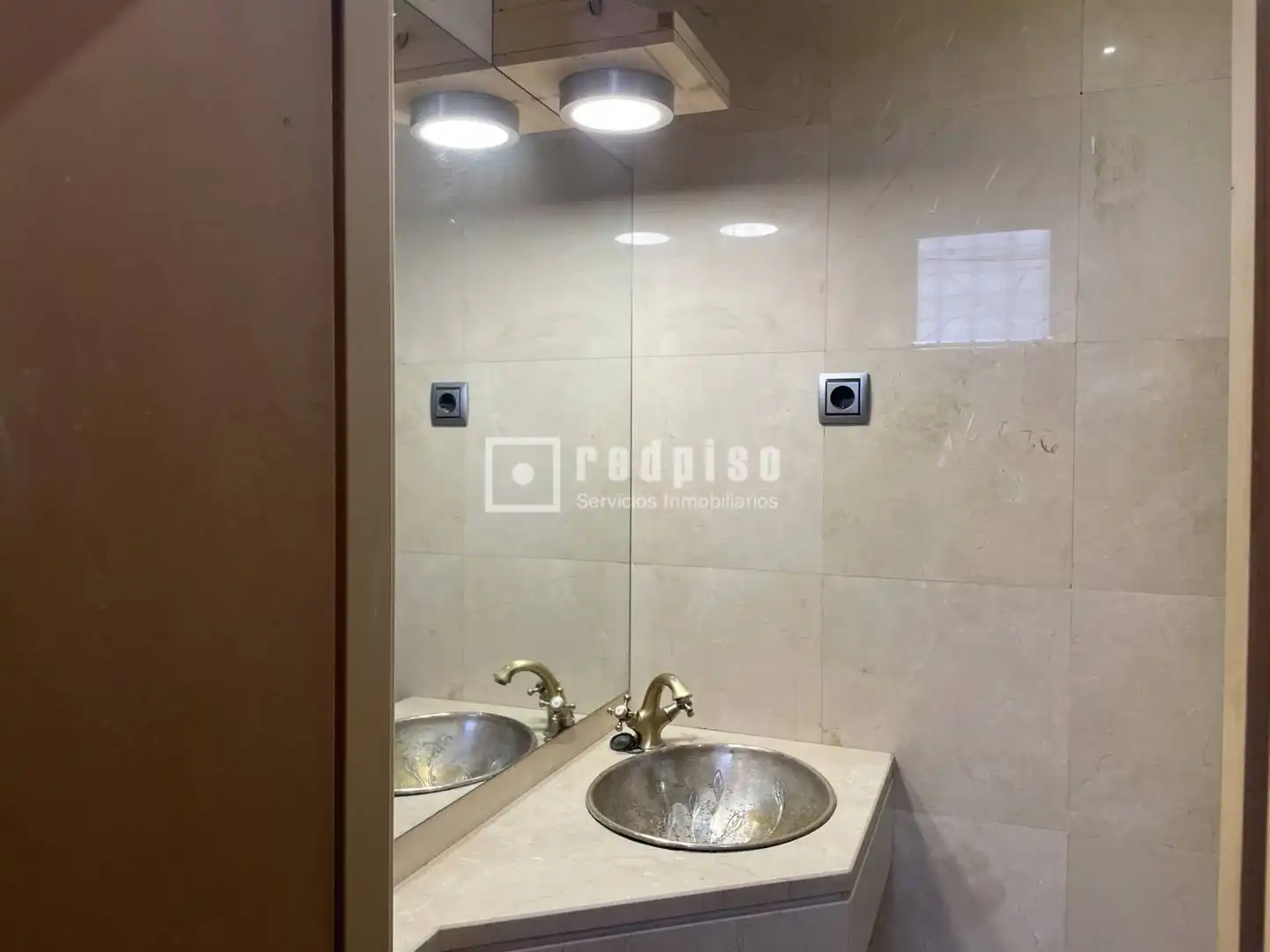 Badezimmer von Geschaftsraum zur Miete in Las Rozas de Madrid