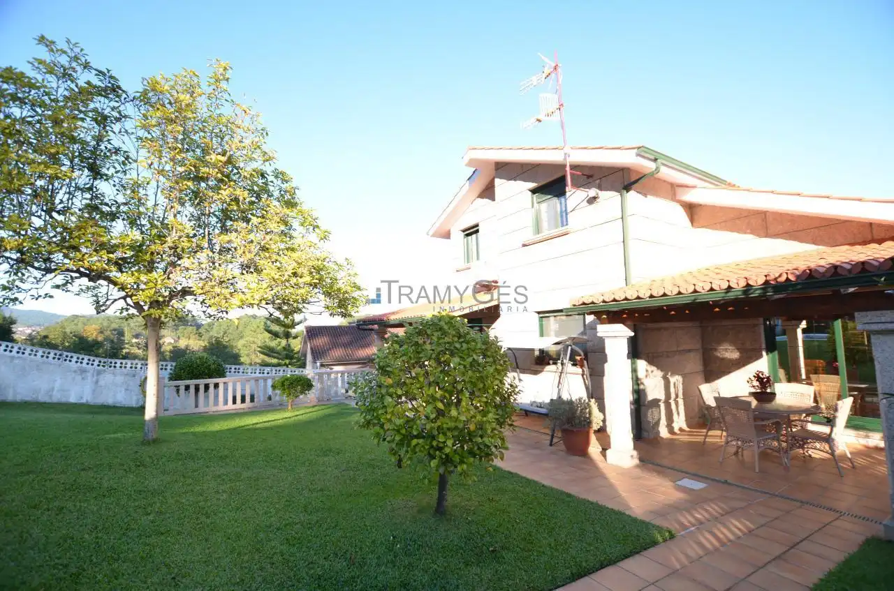 Jardín de Casa o chalet en venta en Tui, Pontevedra