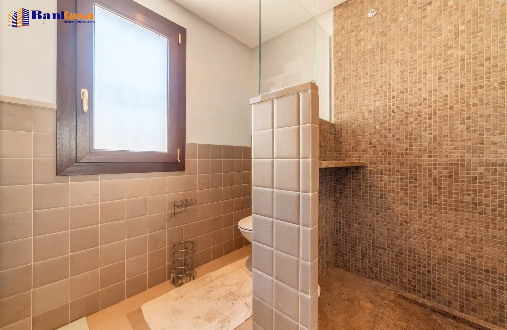 Baño de Casa adosada en venta en Marbella con Aire acondicionado, Jardín privado y Terraza