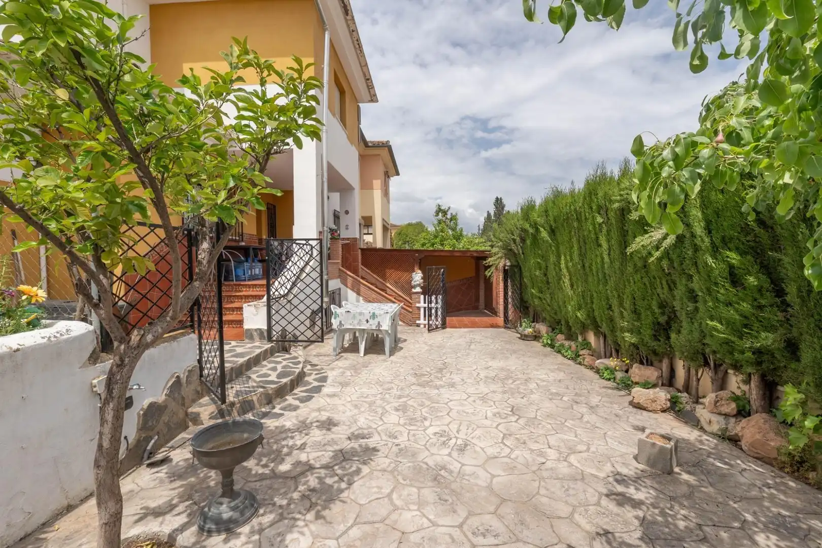 Casa aparellada amb balcó en venda a Camino DE ALBARRATE, imagen 62