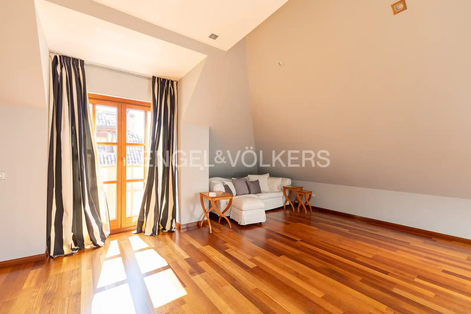 Houses for rent in Encinar de los Reyes