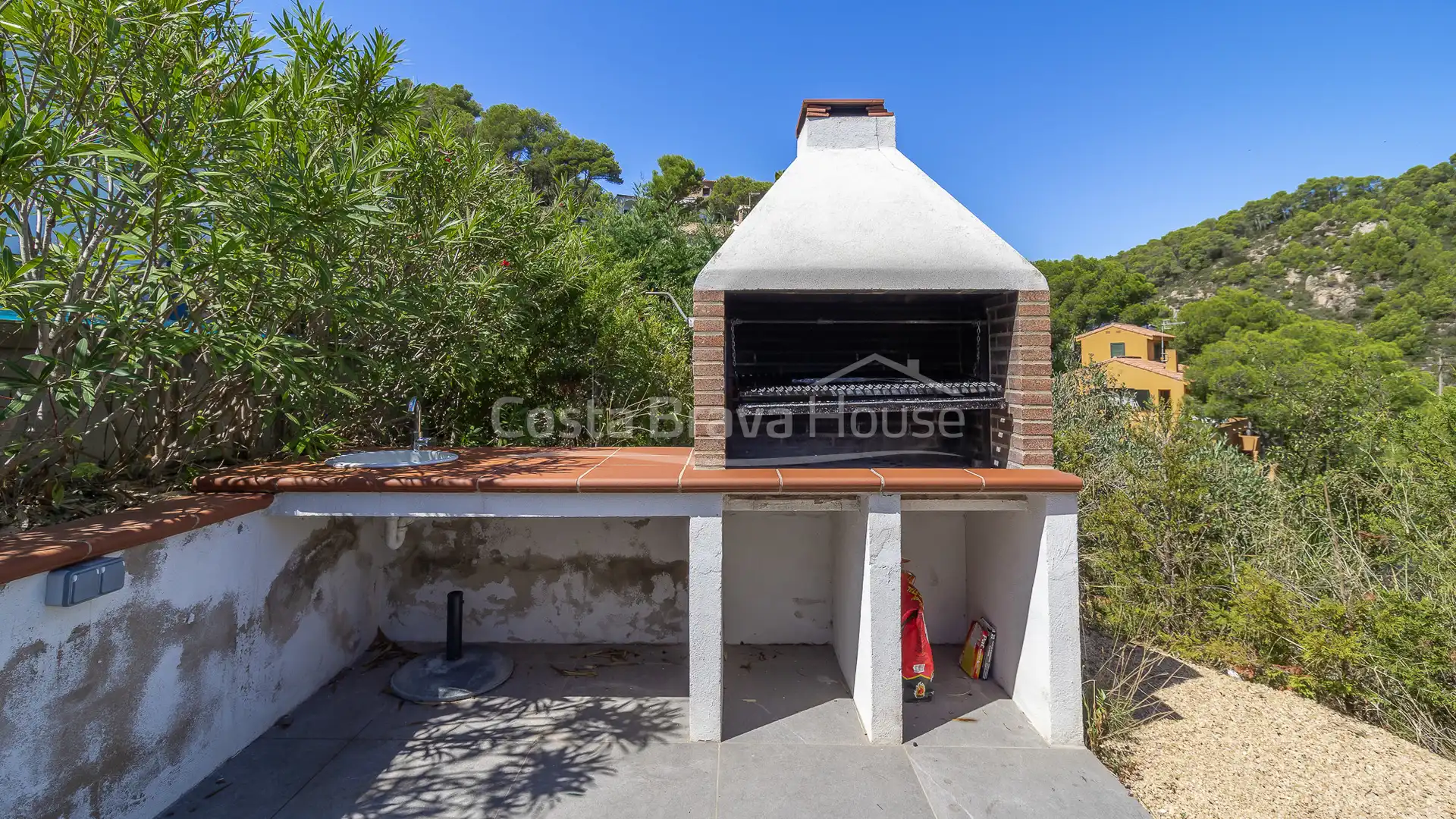 Casa amb terrassa en venda a Carrer de la Cova d'en Gispert, imagen 8