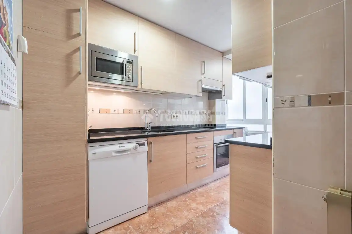 Cocina de Piso en venta en Madrid con Trastero