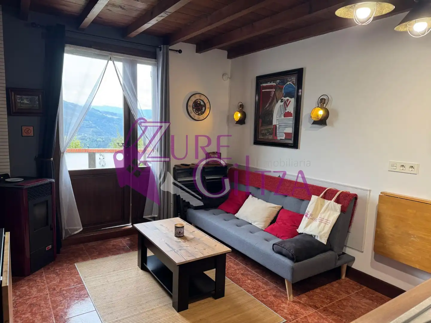 Sala d'estar de Casa o xalet en venda en Mutriku, Gipuzkoa