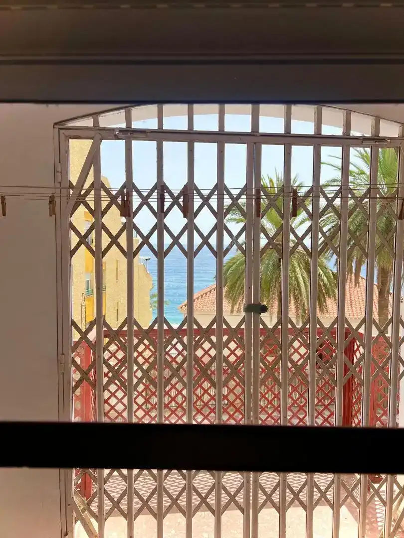 Vista exterior de Pis en venda en Gualchos amb Balcó