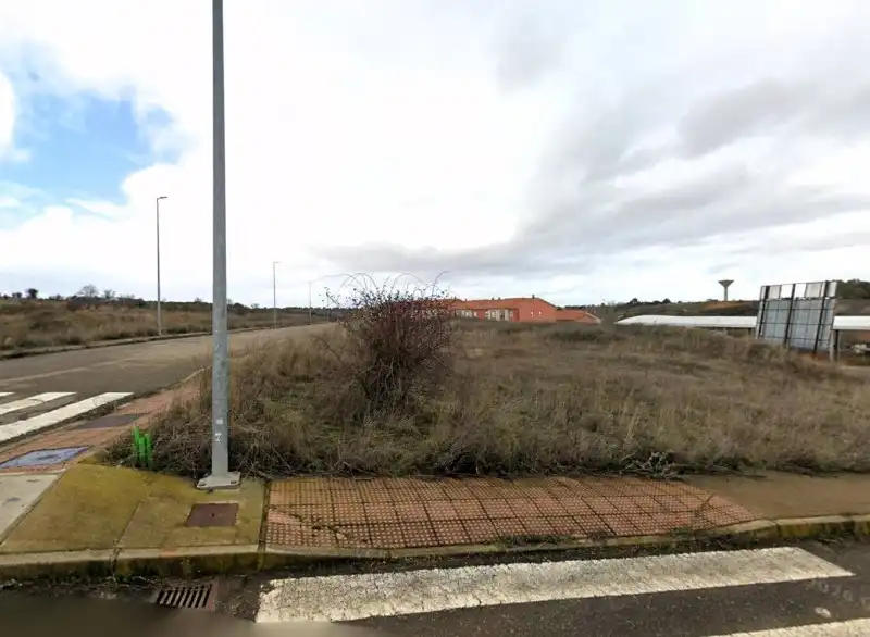 Residencial en venta en Chozas de Abajo
