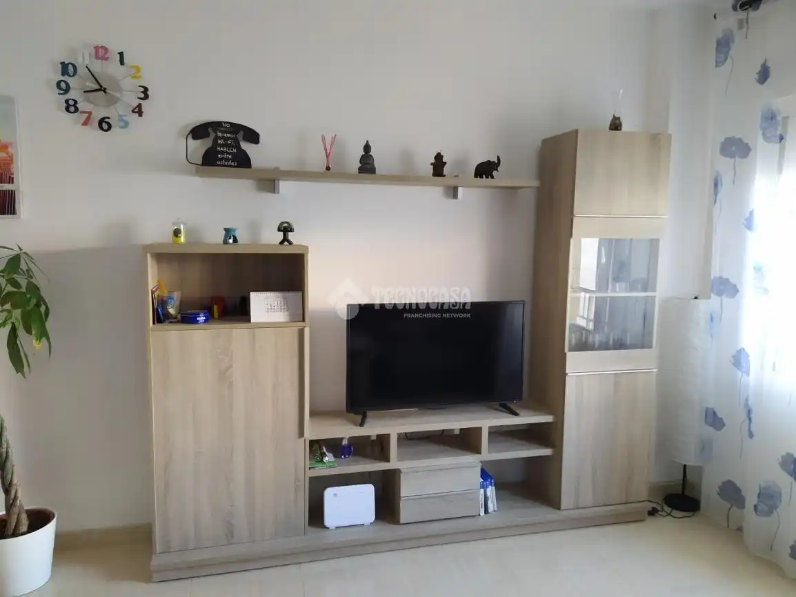 Wohnzimmer von Wohnung zur Miete in Viator