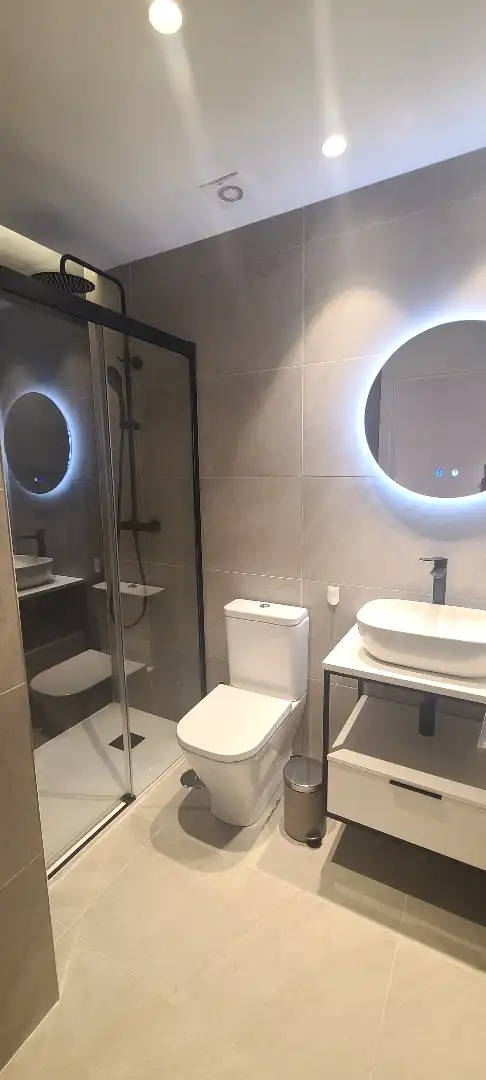 Baño de Loft de alquiler en Madrid con Aire acondicionado, Calefacción y Amueblado