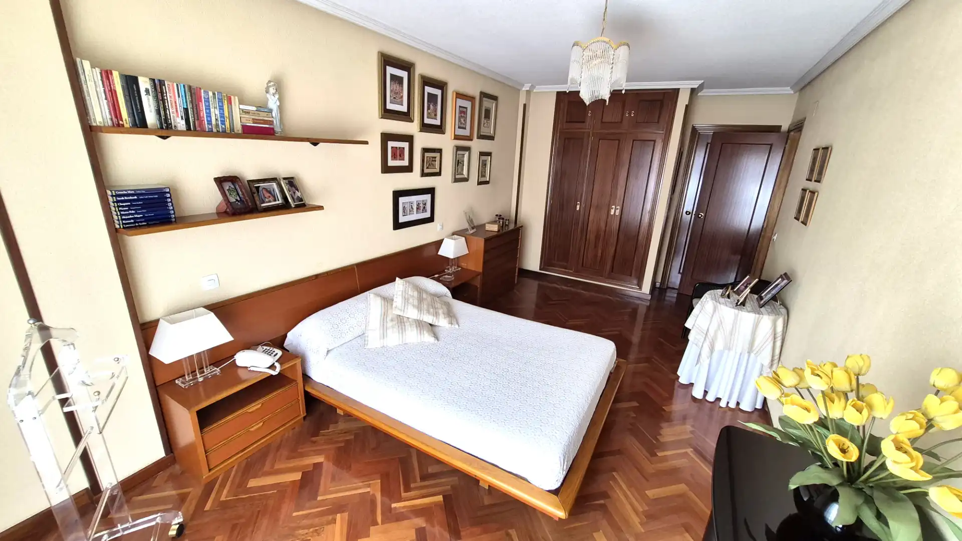 Dormitori de Casa o xalet en venda en Alcalá de Henares amb Aire condicionat, Calefacció i Parquet
