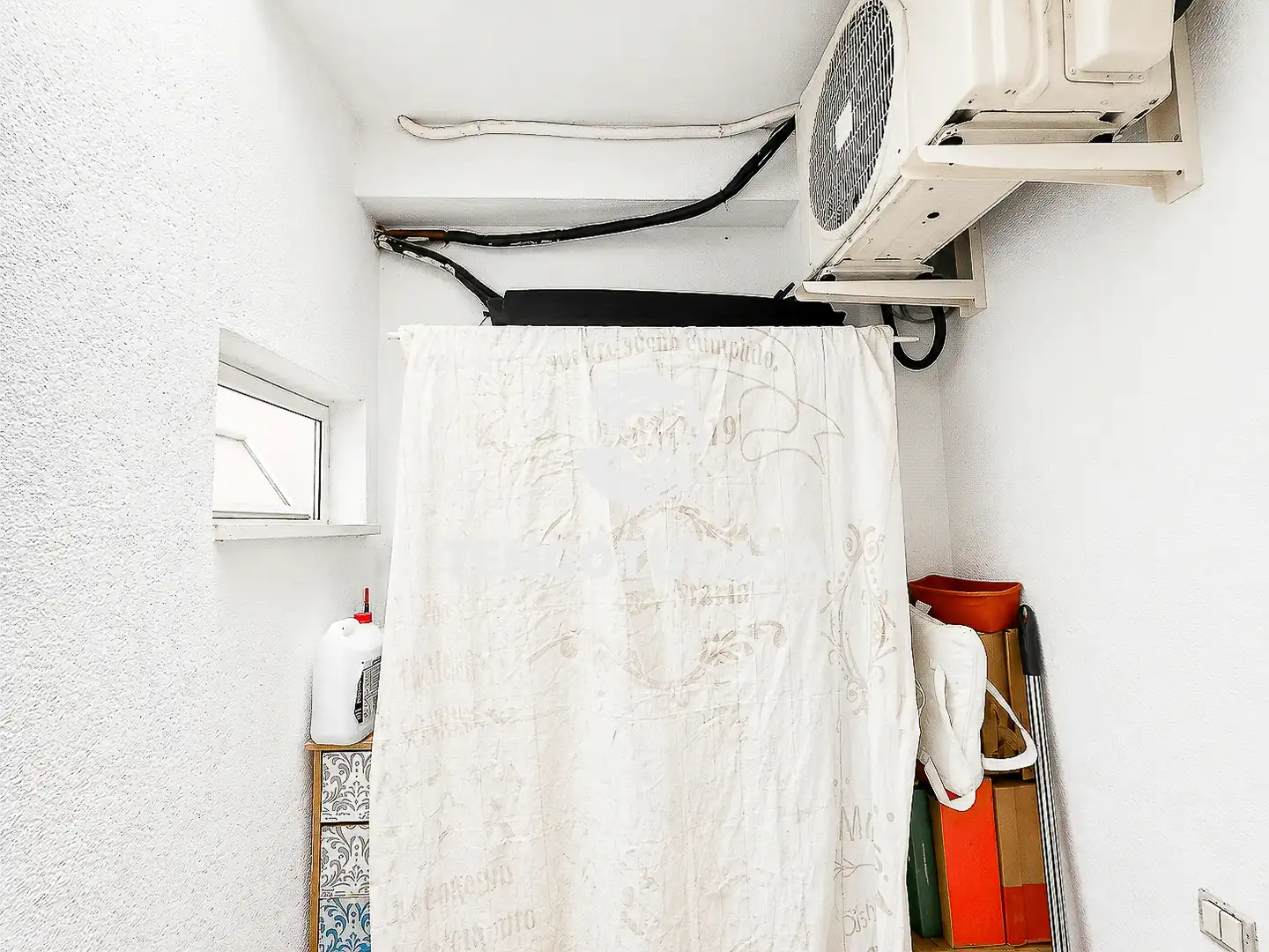 Balcony of Flat for sale in Madrid