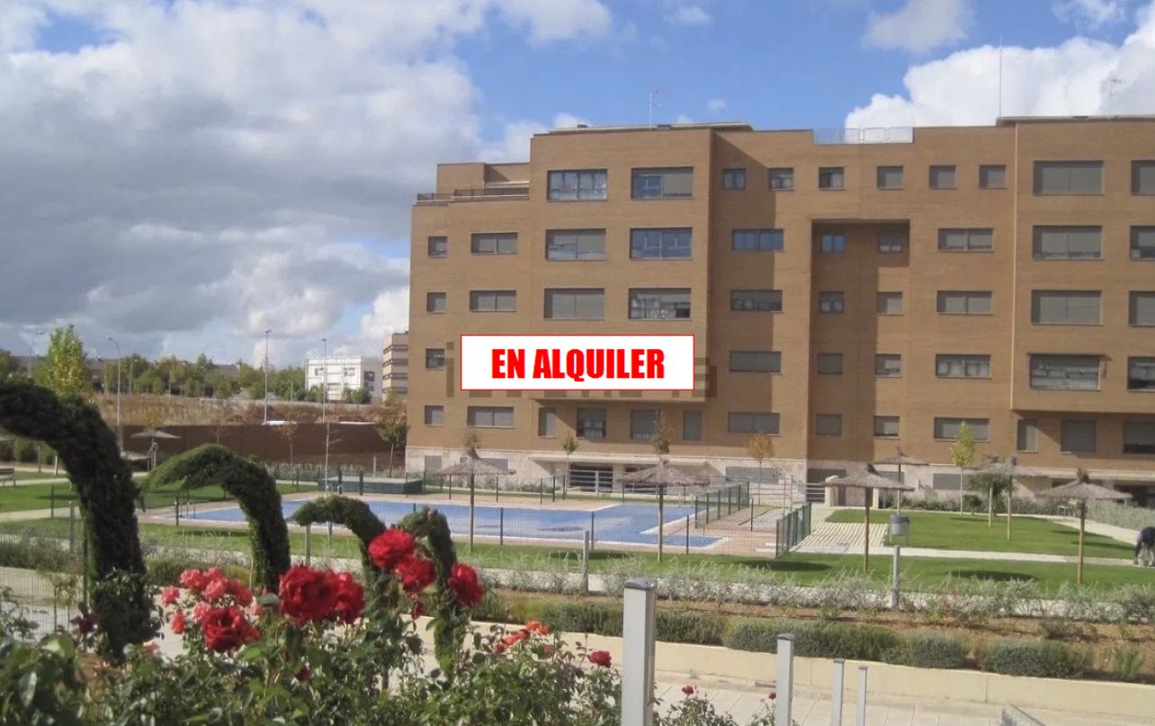 Exterior view of Flat to rent in Ciudad Real Capital  with Air Conditioner, Heating and Terrace