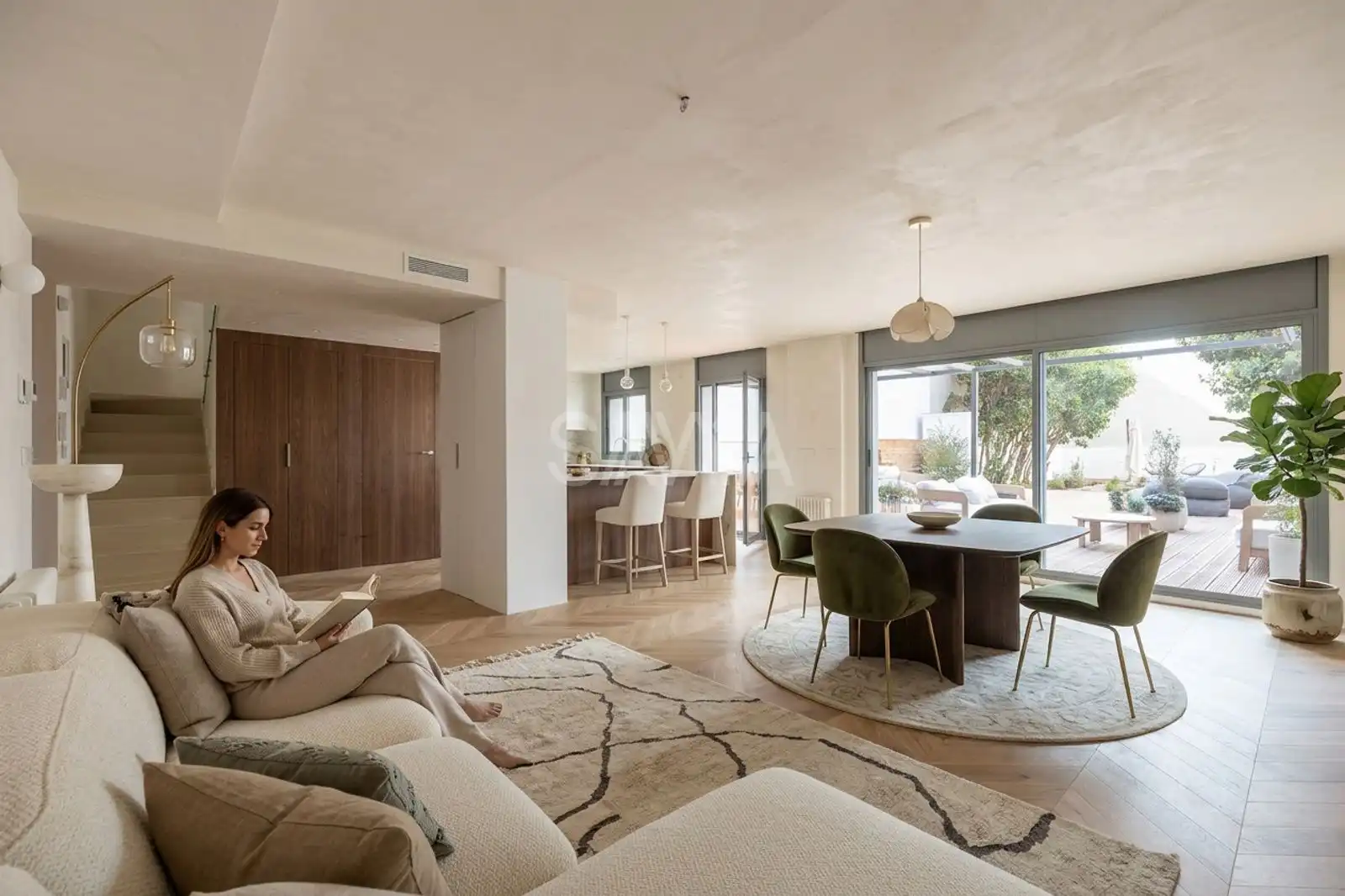 Sala de estar de Piso en venta en Barcelona con Aire acondicionado, Parquet y Terraza
